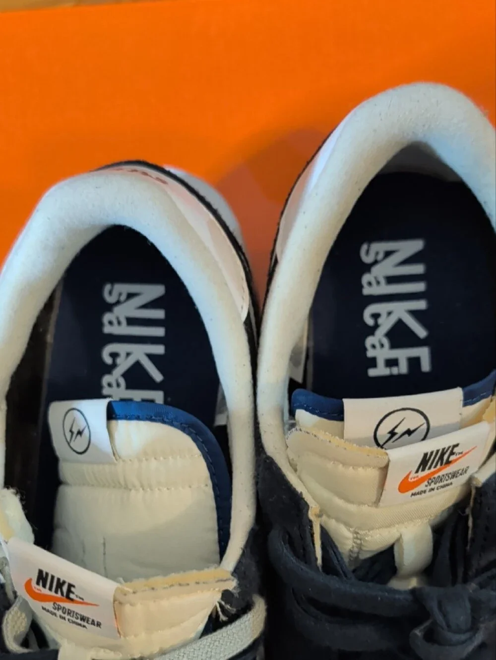 Nike x sacai Fragment Navy/White Runner - Men